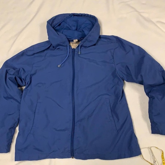 Dunbrooke Ladies Lightweight Royal Jacket. Size M - Picture 1 of 5